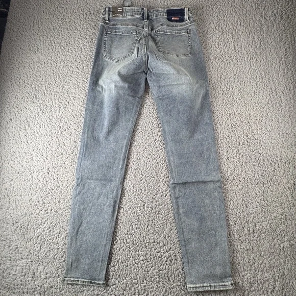 Tractr Diane Mid Rise Distressed Indigo Medium Blue Stretch Jean Sz 6/28 NWT - Picture 2 of 10